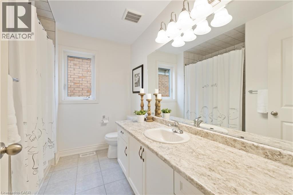 












28 BABCOCK Street

,
Waterdown,




Ontario
L8B0S6

