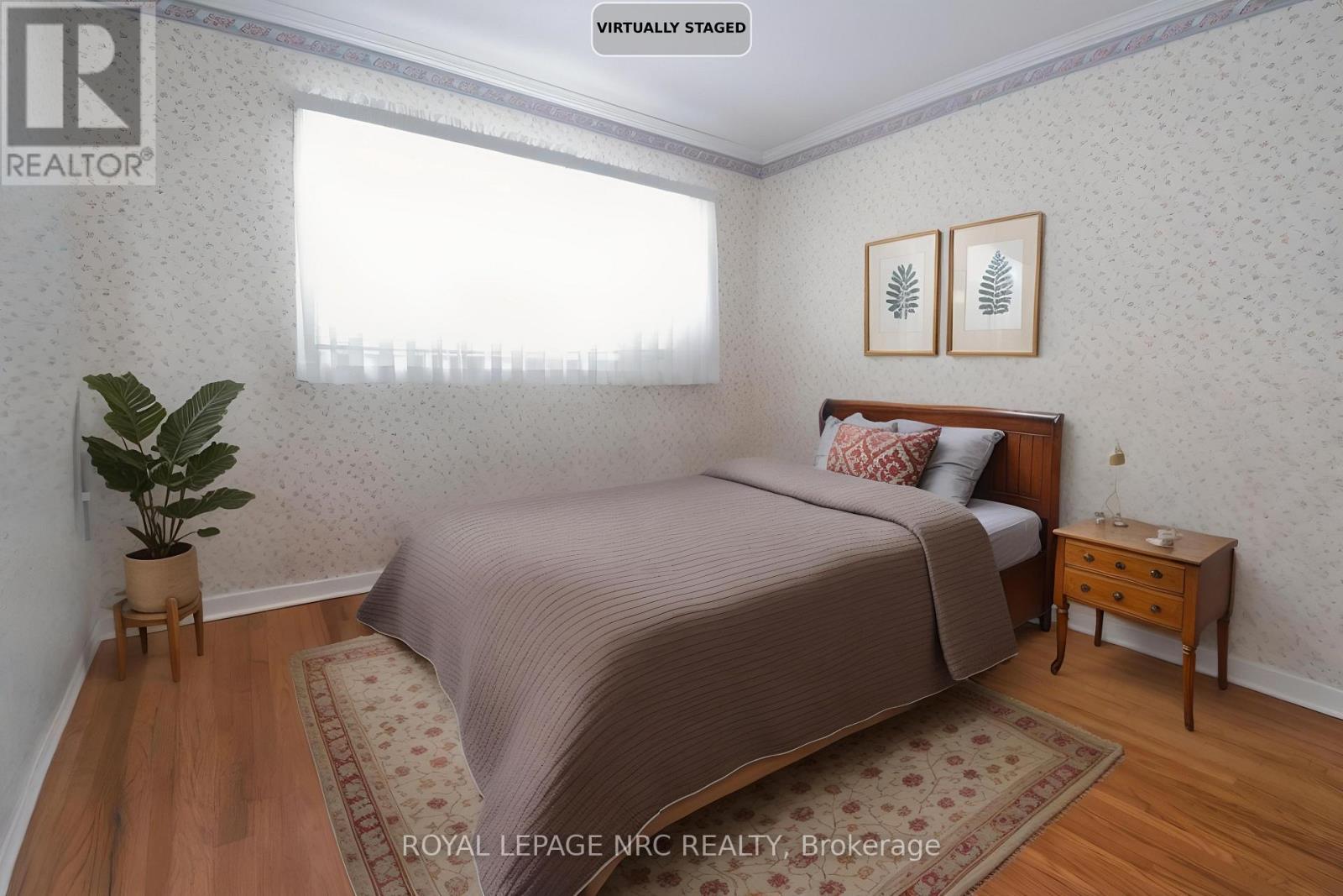 












4 GLENBARR ROAD

,
St. Catharines (Glendale/Glenridge),




Ontario
L2T1Y1

