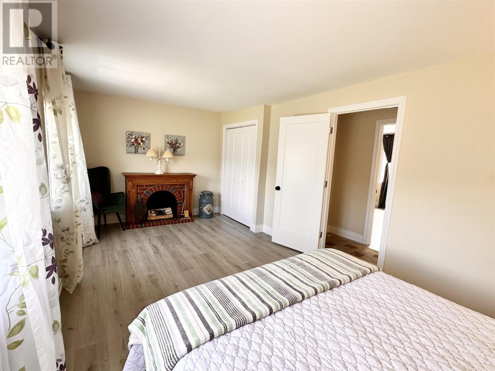 












1157 Martin RD

,
Spragge,




Ontario
P0R1K0

