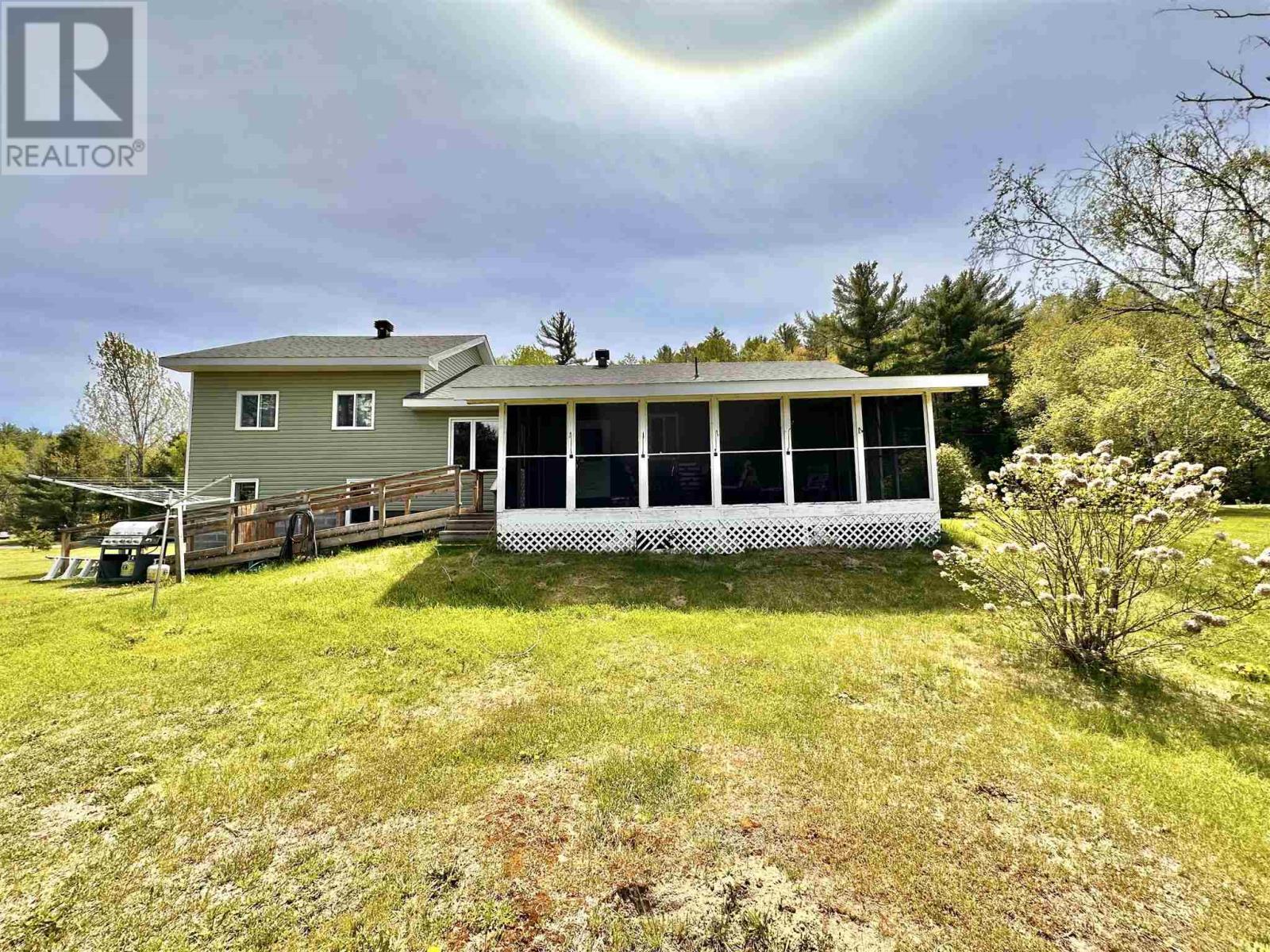 












1157 Martin RD

,
Spragge,




Ontario
P0R1K0

