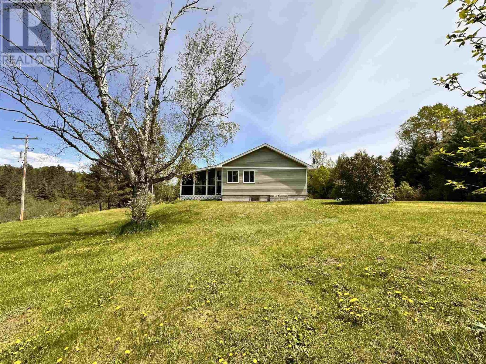 












1157 Martin RD

,
Spragge,




Ontario
P0R1K0


