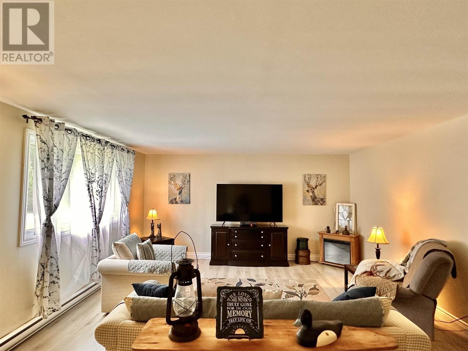 












1157 Martin RD

,
Spragge,




Ontario
P0R1K0

