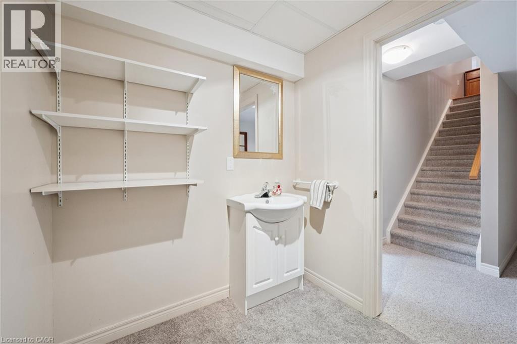 












67 WHITEPINE Way

,
Guelph,




Ontario
N1G4X7

