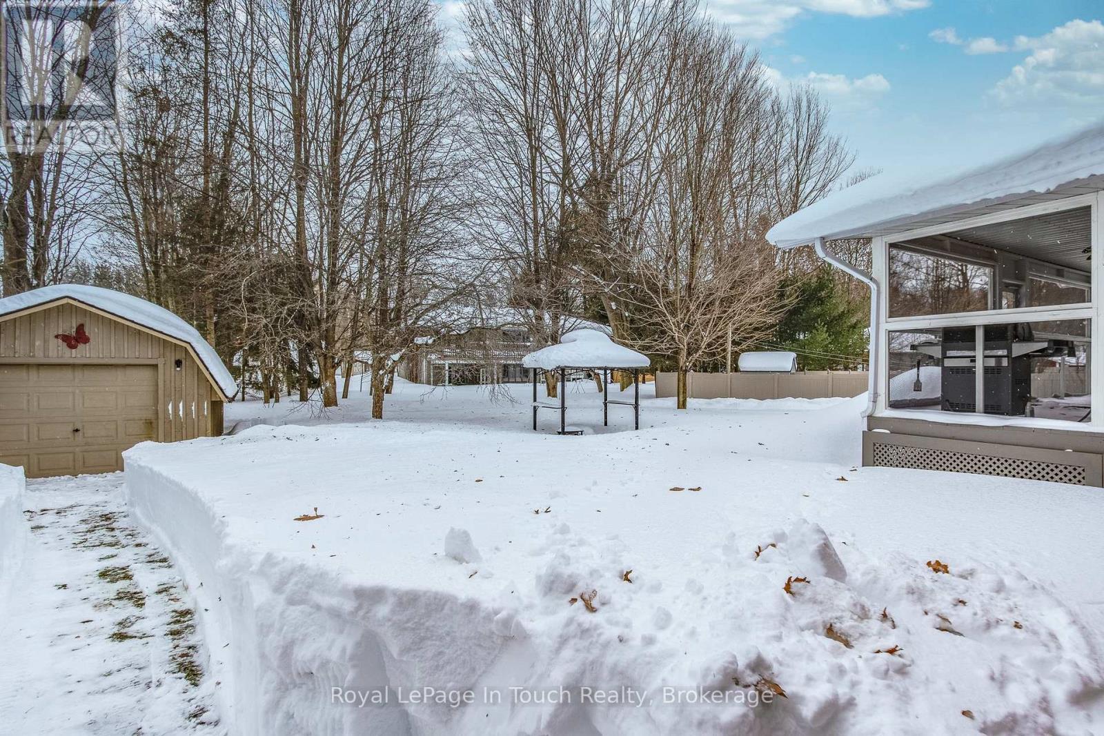 












19 MAPLEGATE ROAD

,
Tiny (Wyevale),




Ontario
L0L2T0

