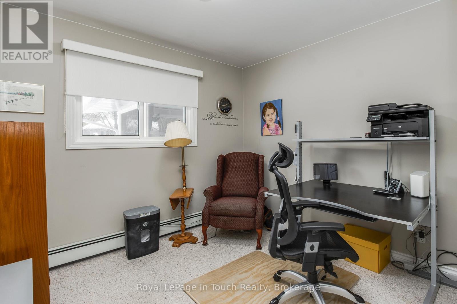 












19 MAPLEGATE ROAD

,
Tiny (Wyevale),




Ontario
L0L2T0

