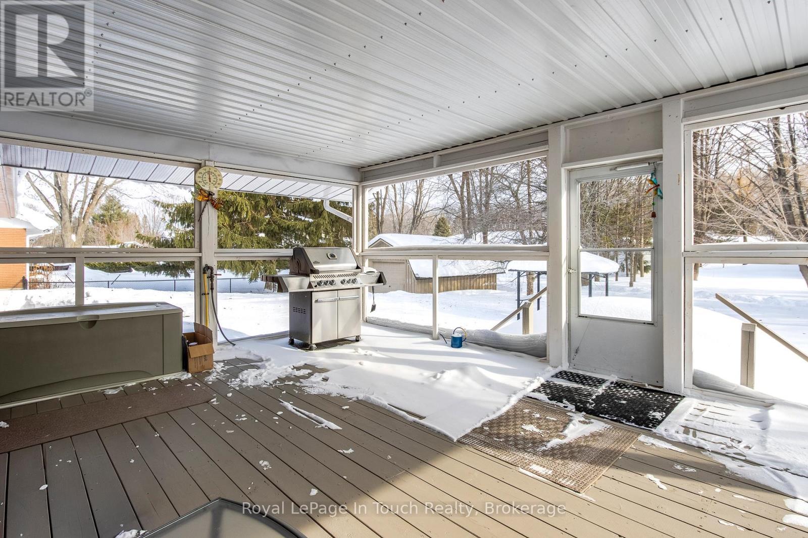 












19 MAPLEGATE ROAD

,
Tiny (Wyevale),




Ontario
L0L2T0

