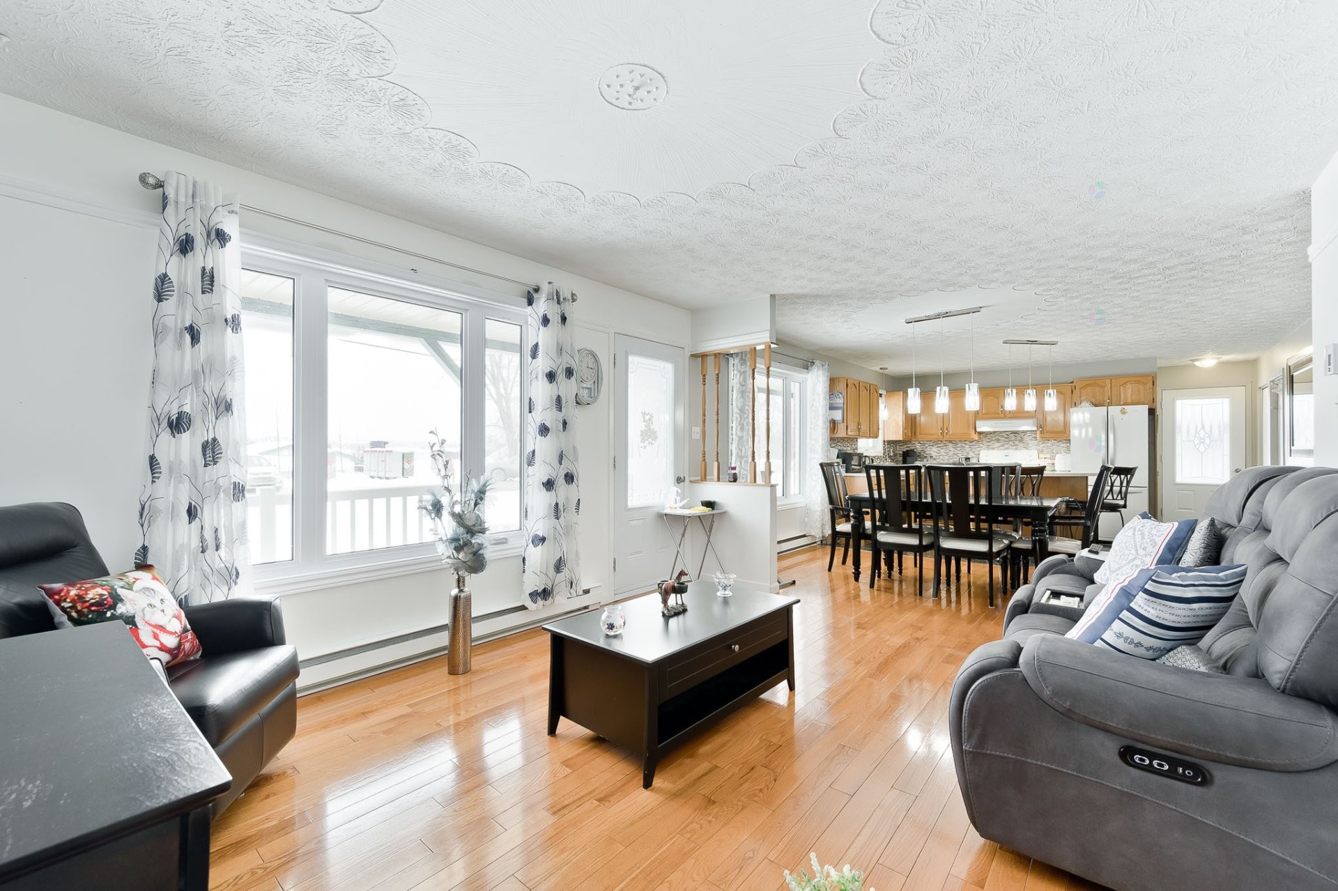 









36


Rue de Barnston

,
Coaticook,




QC
J1A2Z2

