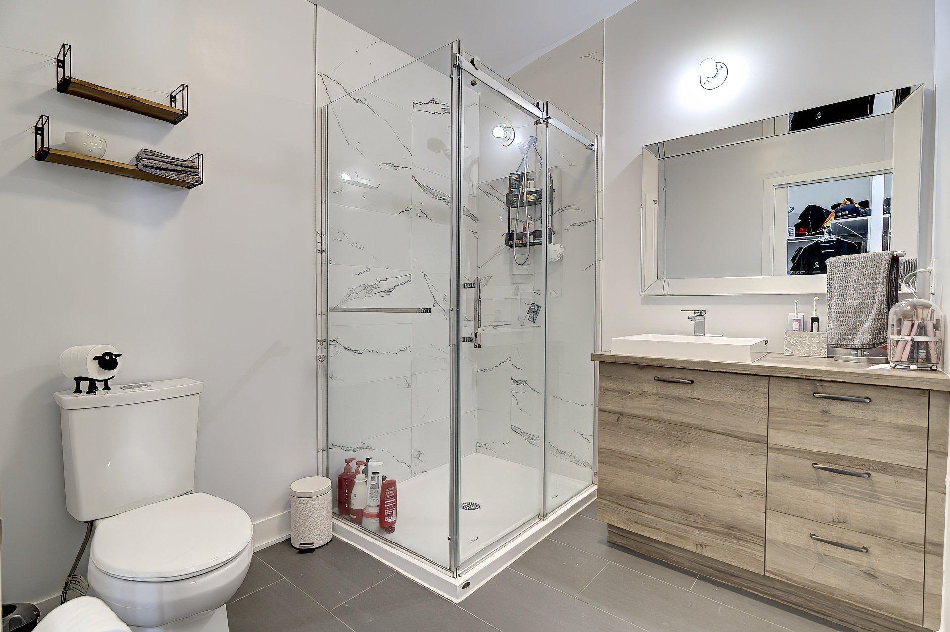 









79


Rue Provost

,
Montréal (Lachine),




QC
H8S1L3

