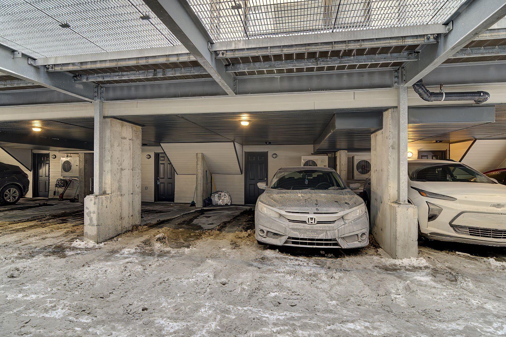 









79


Rue Provost

,
Montréal (Lachine),




QC
H8S1L3

