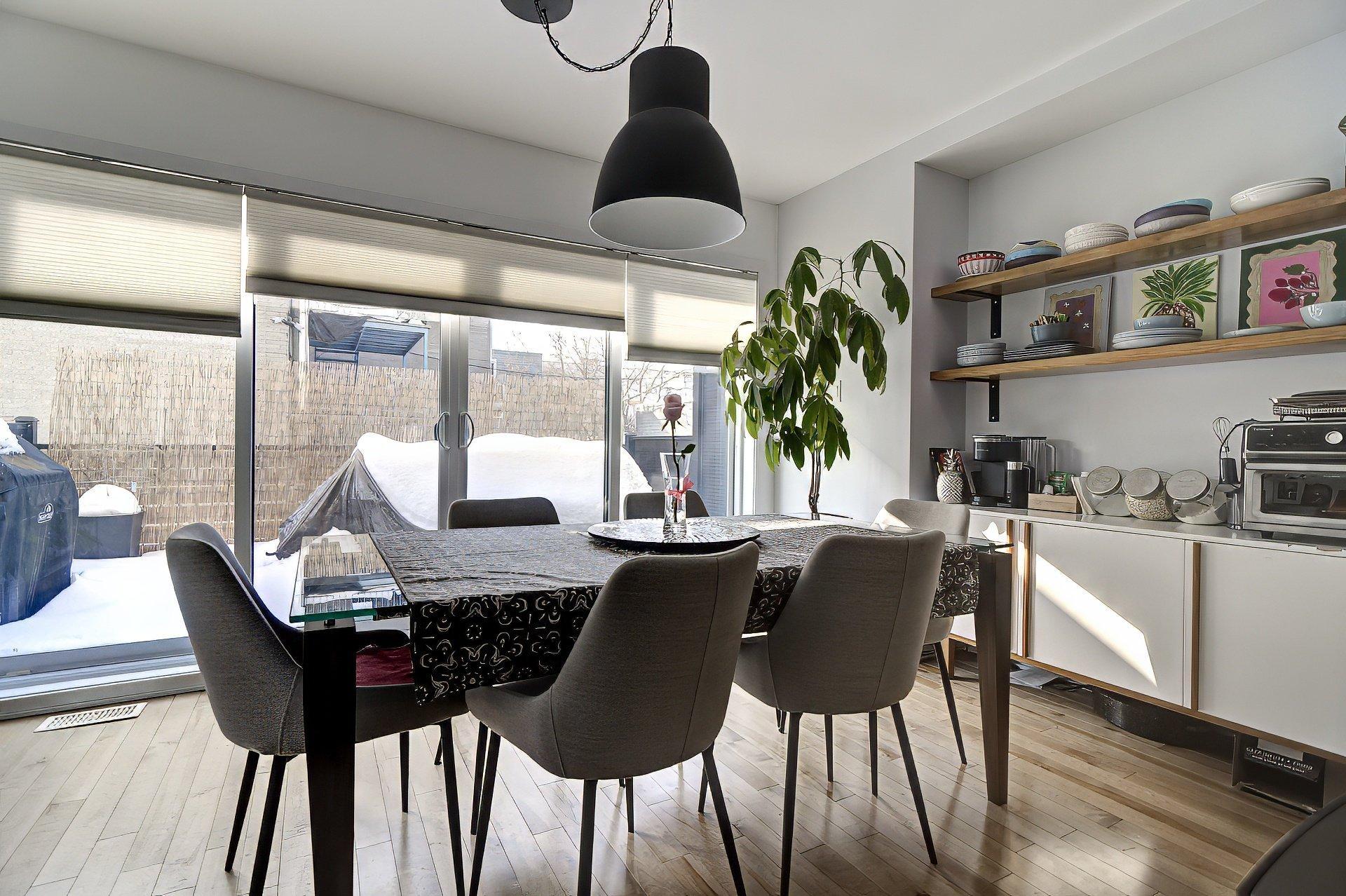 









79


Rue Provost

,
Montréal (Lachine),




QC
H8S1L3

