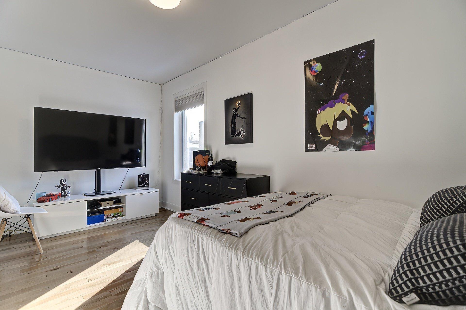 









79


Rue Provost

,
Montréal (Lachine),




QC
H8S1L3

