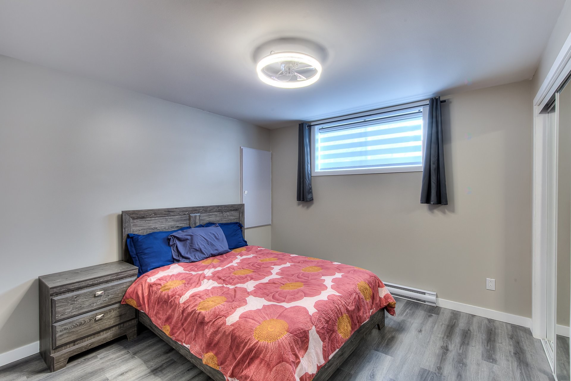 









52


Rue François-Baillairgé

,
Blainville,




QC
J7C5X8

