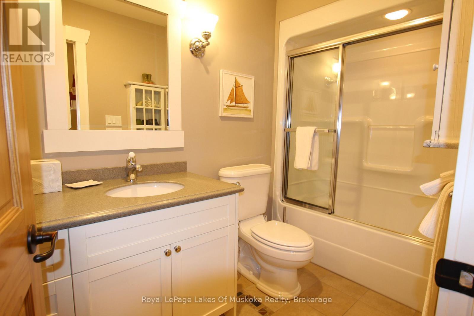 












V 7 W 6 - 1020 BIRCH GLEN ROAD

,
Lake of Bays (Mclean),




Ontario
P0B1A0

