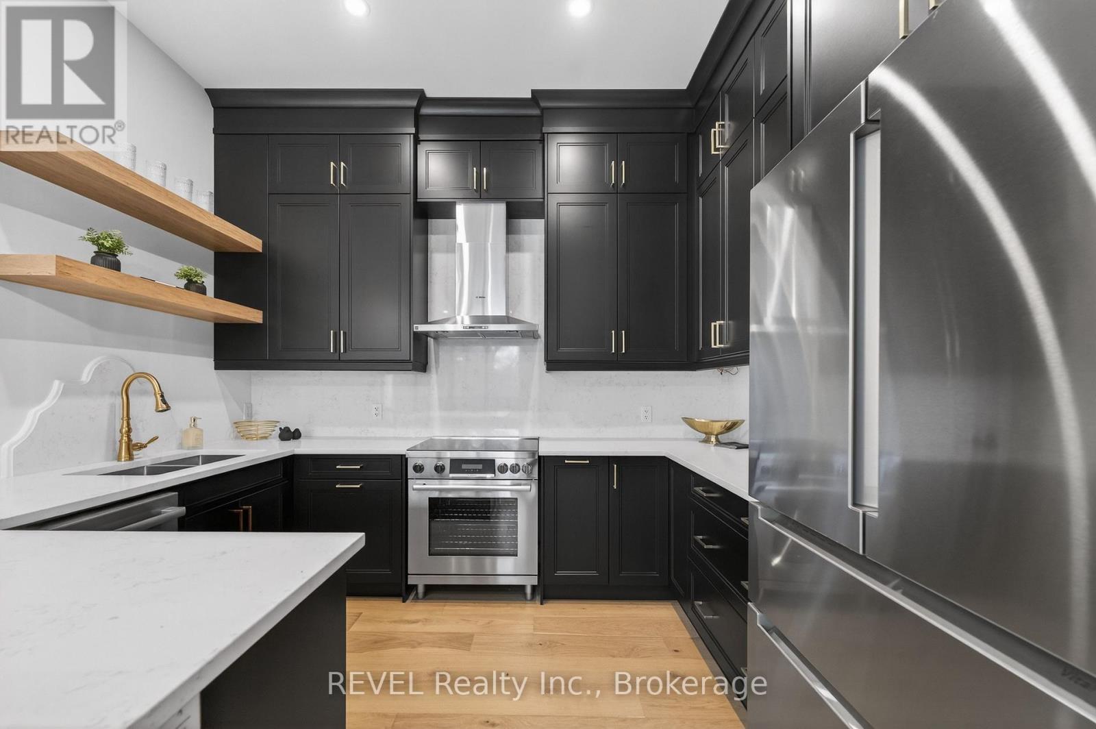 












209 - 2 ARBOURVALE COMMON

,
St. Catharines (Glendale/Glenridge),




Ontario
L2T2Z9

