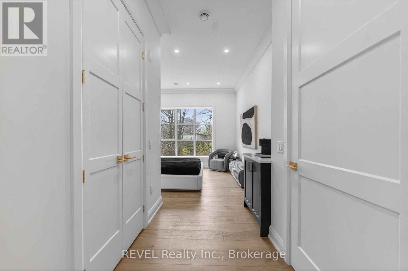 












209 - 2 ARBOURVALE COMMON

,
St. Catharines (Glendale/Glenridge),




Ontario
L2T2Z9

