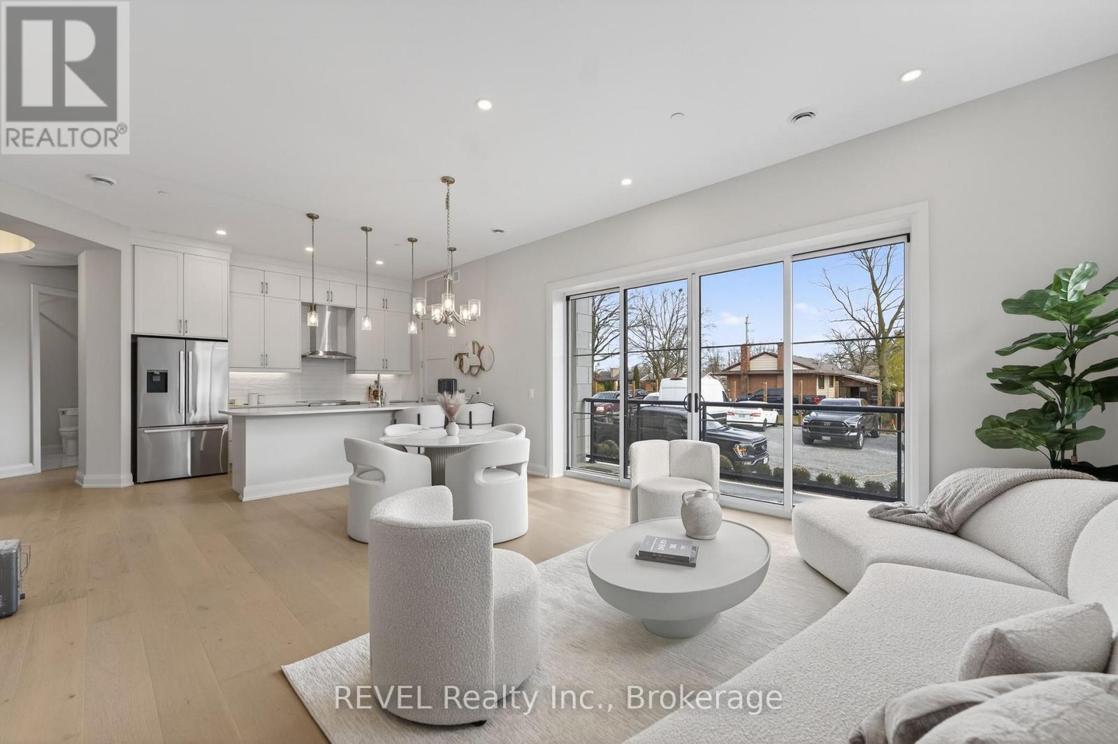 












209 - 2 ARBOURVALE COMMON

,
St. Catharines (Glendale/Glenridge),




Ontario
L2T2Z9

