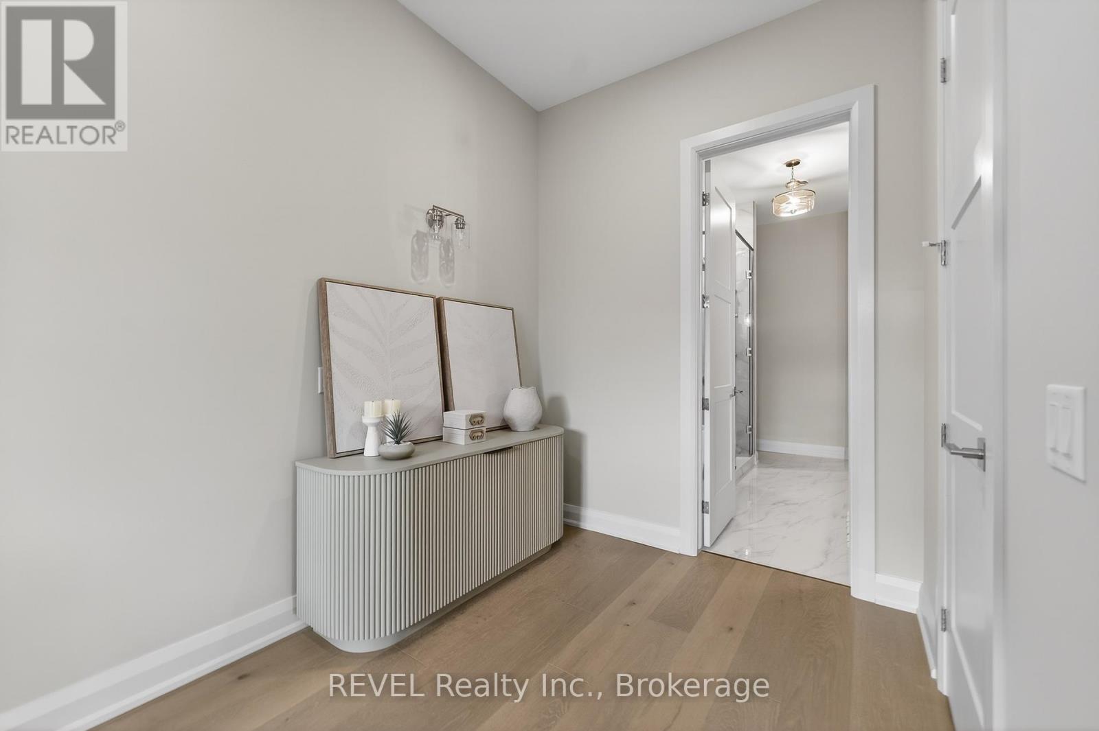 












209 - 2 ARBOURVALE COMMON

,
St. Catharines (Glendale/Glenridge),




Ontario
L2T2Z9

