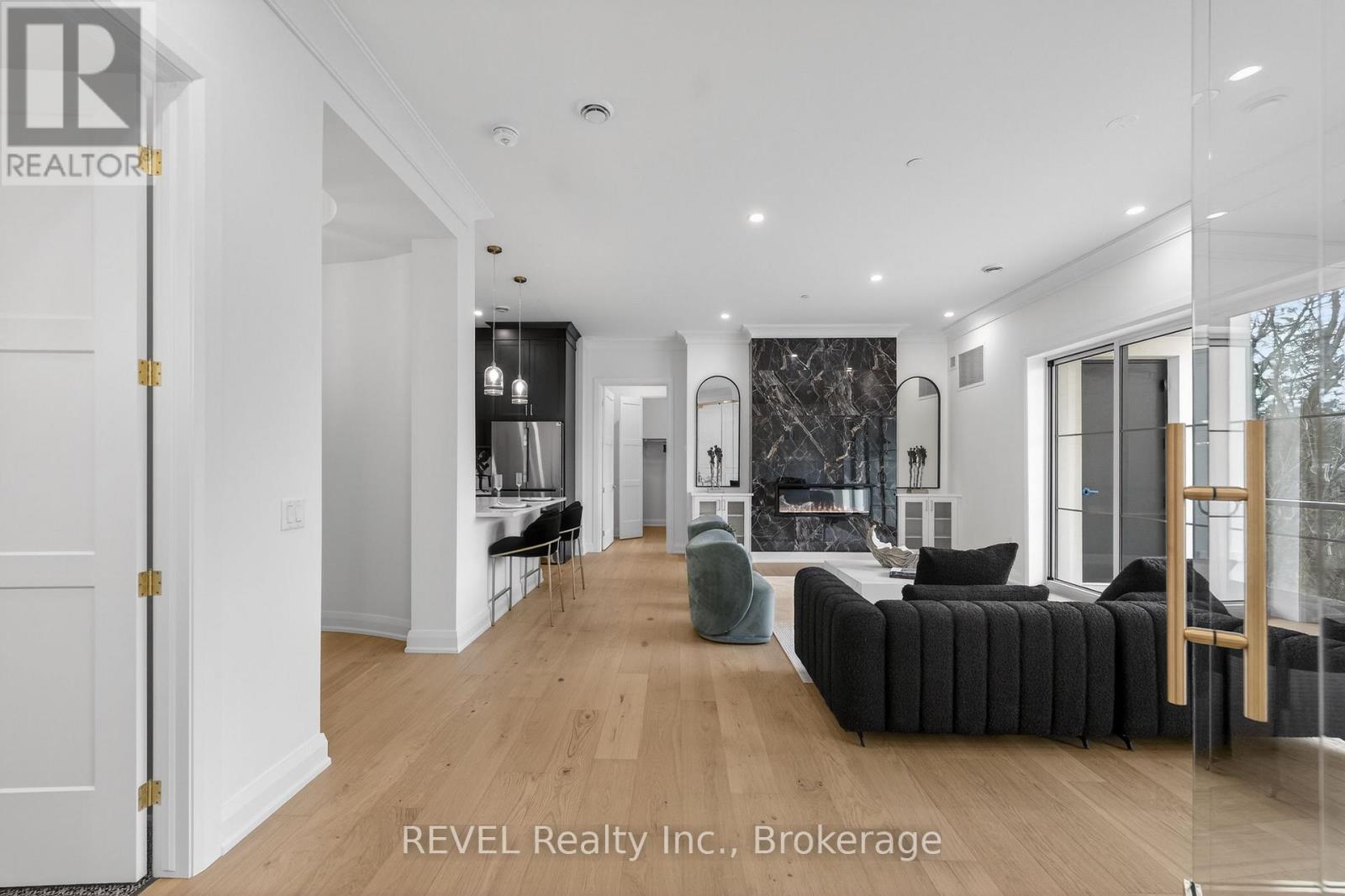 












209 - 2 ARBOURVALE COMMON

,
St. Catharines (Glendale/Glenridge),




Ontario
L2T2Z9

