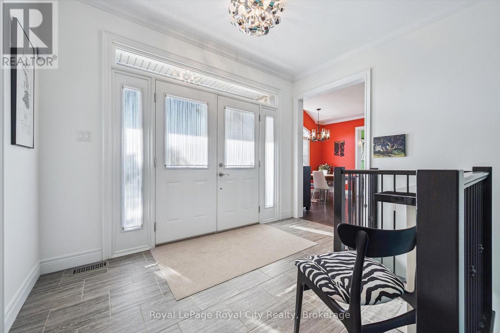 












1 - 39 KAY CRESCENT

,
Guelph (Pineridge/Westminster Woods),




Ontario
N1L0N5

