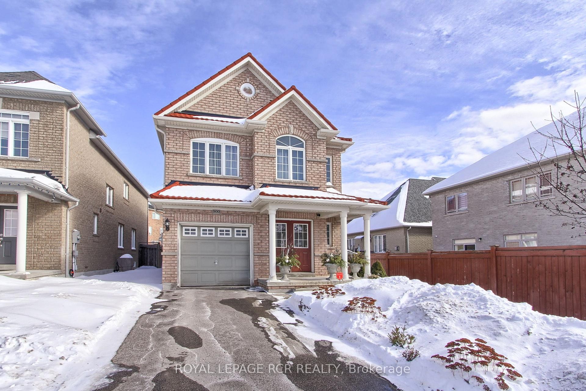 









500


Woodspring

Avenue,
Newmarket,




ON
L9N 0C2

