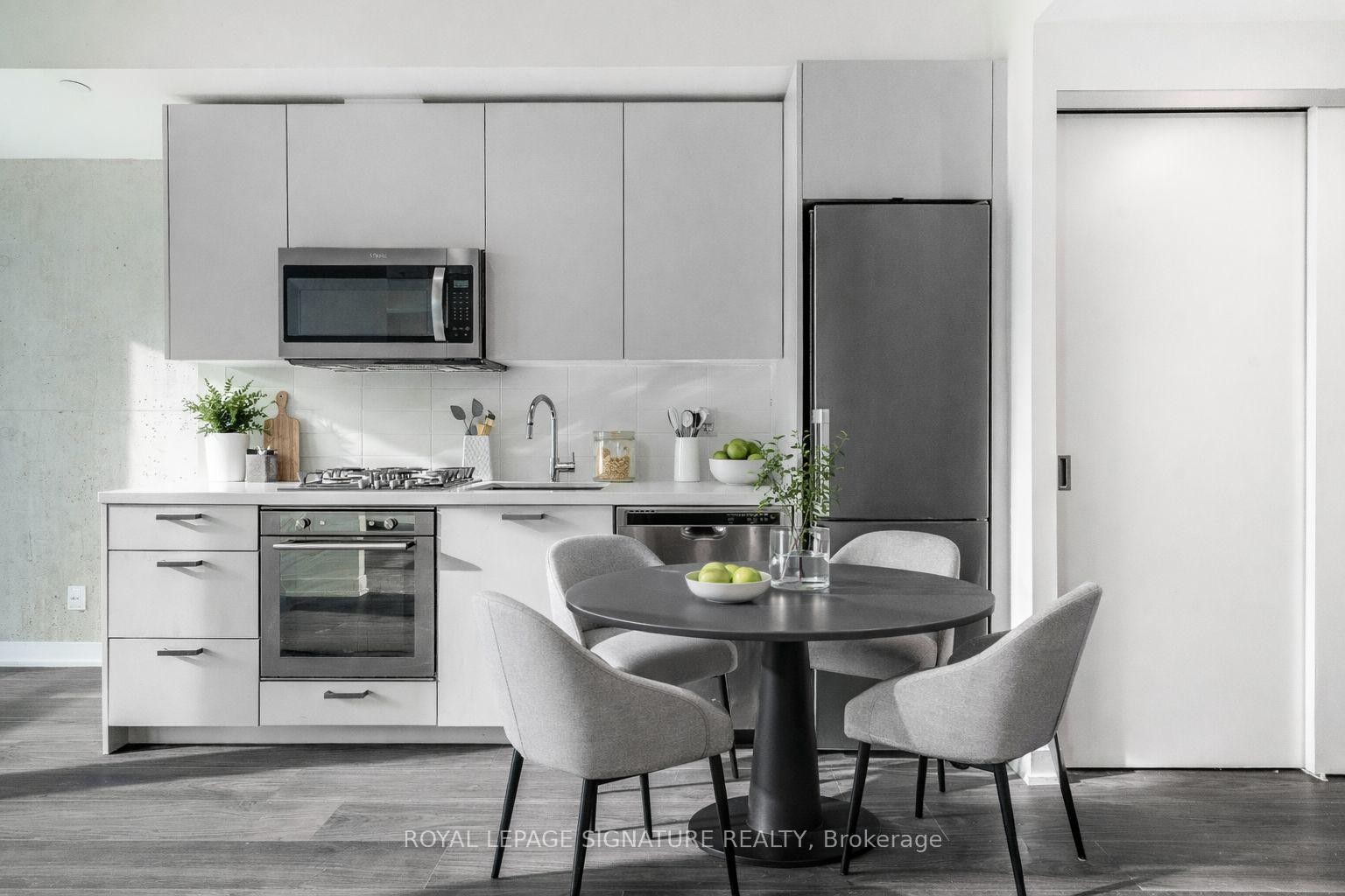 









55


Ontario

Street, 1006,
Toronto,




ON
M5A 0T8

