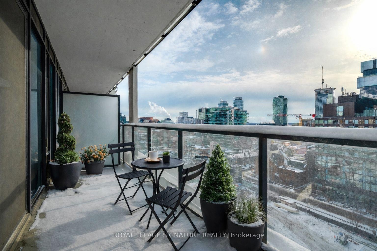 









55


Ontario

Street, 1006,
Toronto,




ON
M5A 0T8

