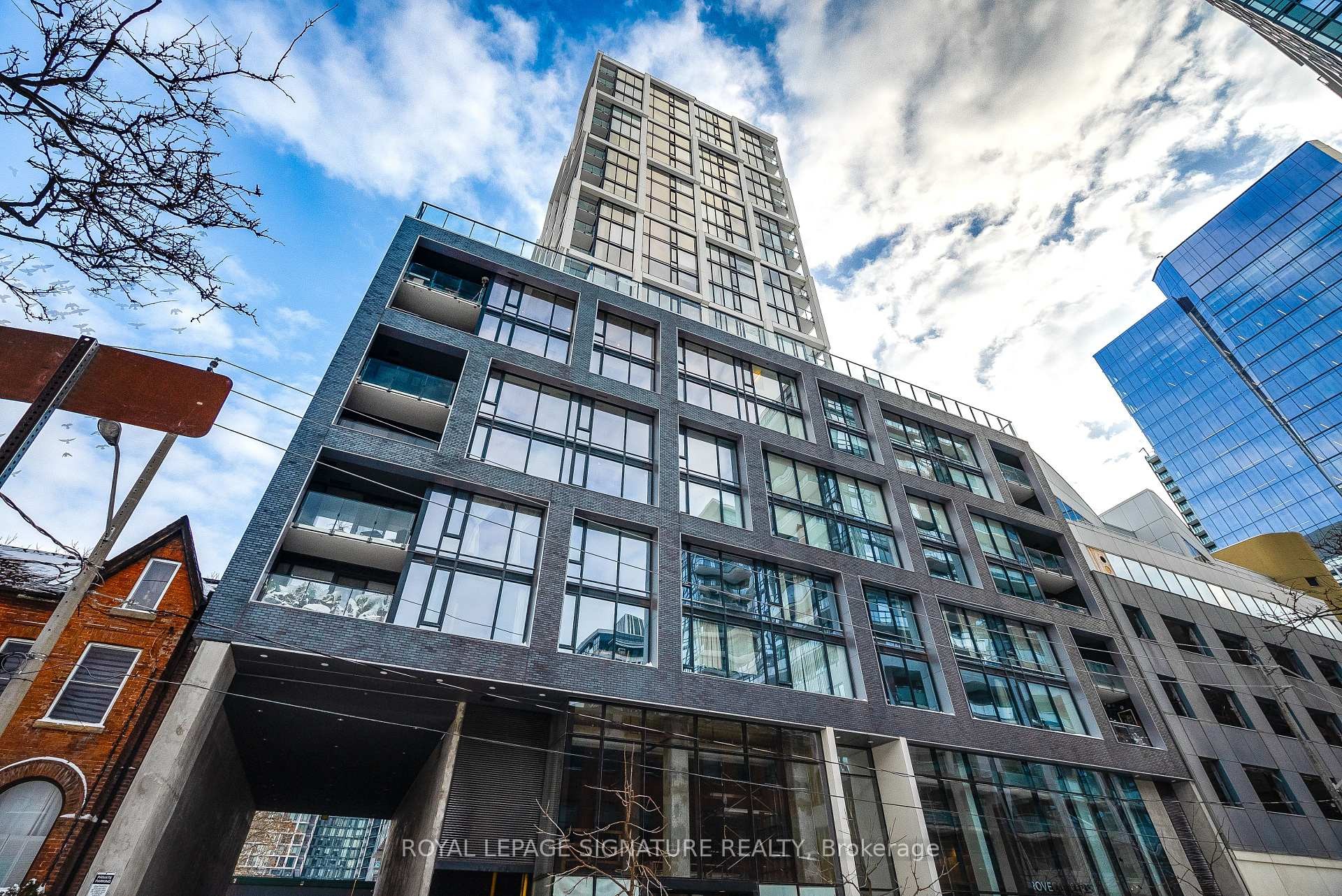 









55


Ontario

Street, 1006,
Toronto,




ON
M5A 0T8

