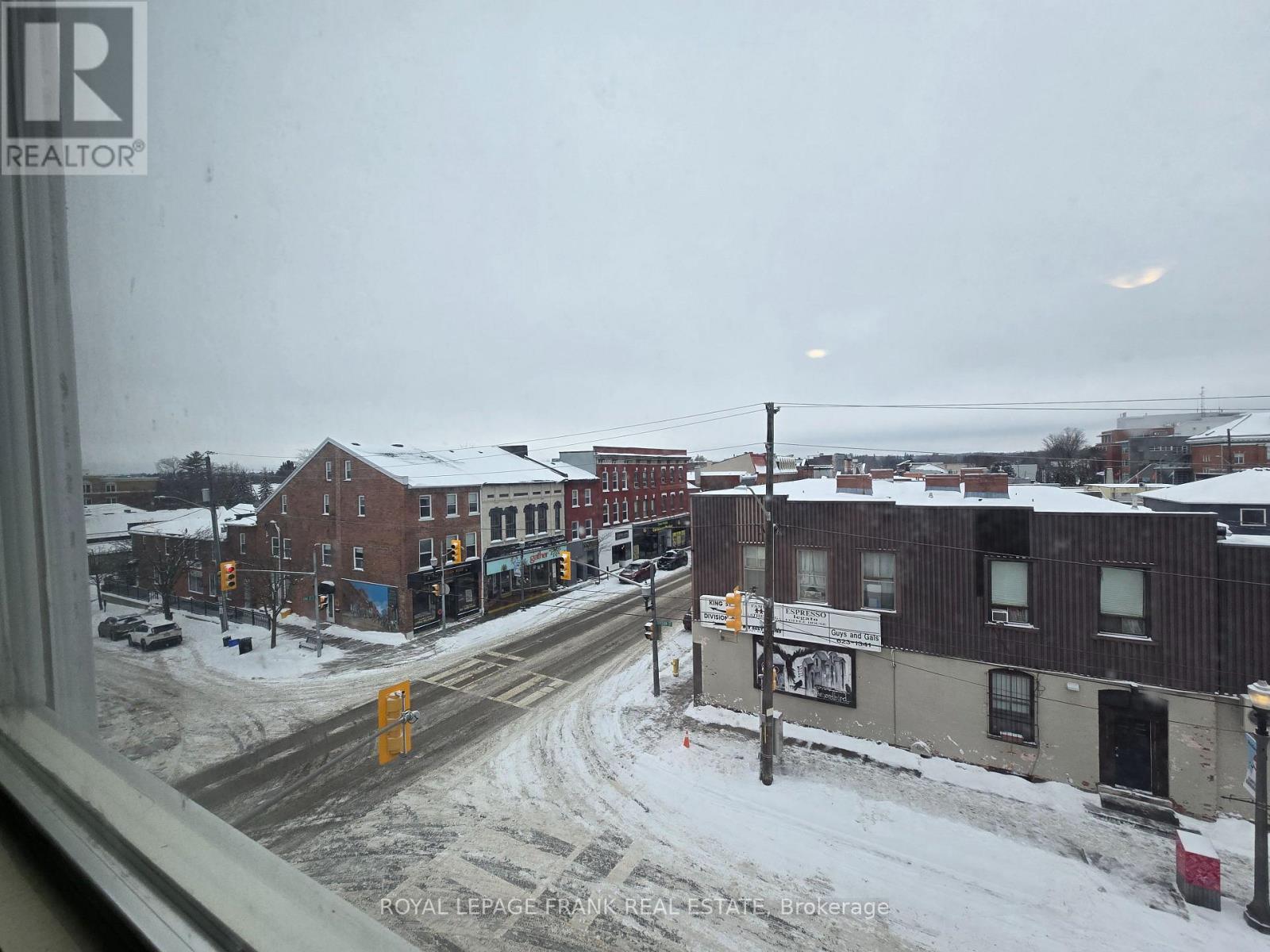 












208 - 54 KING STREET E

,
Clarington (Bowmanville),




Ontario
L1C1N3

