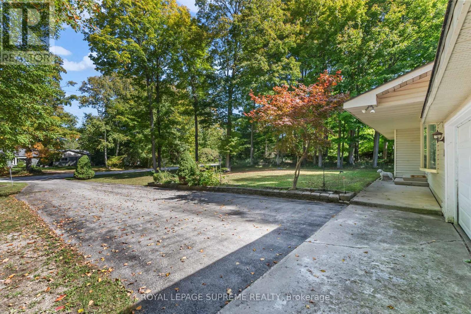 












42 BIRCH STREET

,
South Bruce Peninsula,




Ontario
N0H2G0

