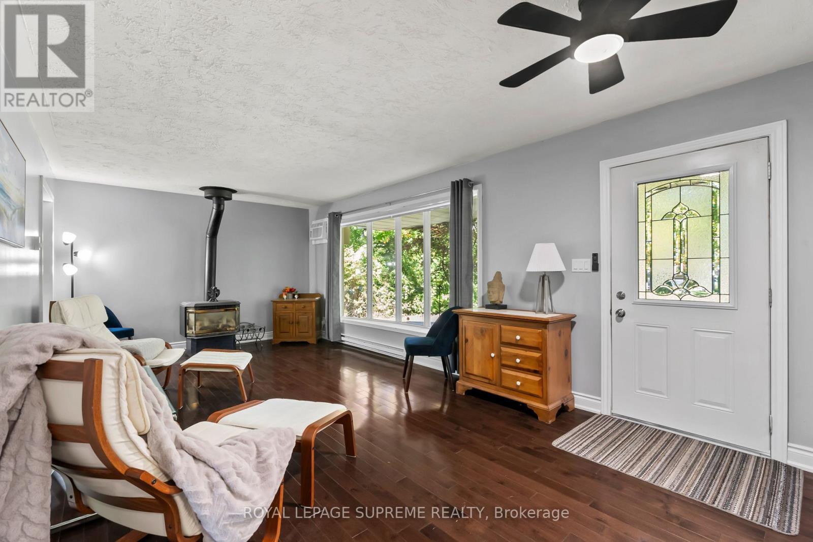 












42 BIRCH STREET

,
South Bruce Peninsula,




Ontario
N0H2G0

