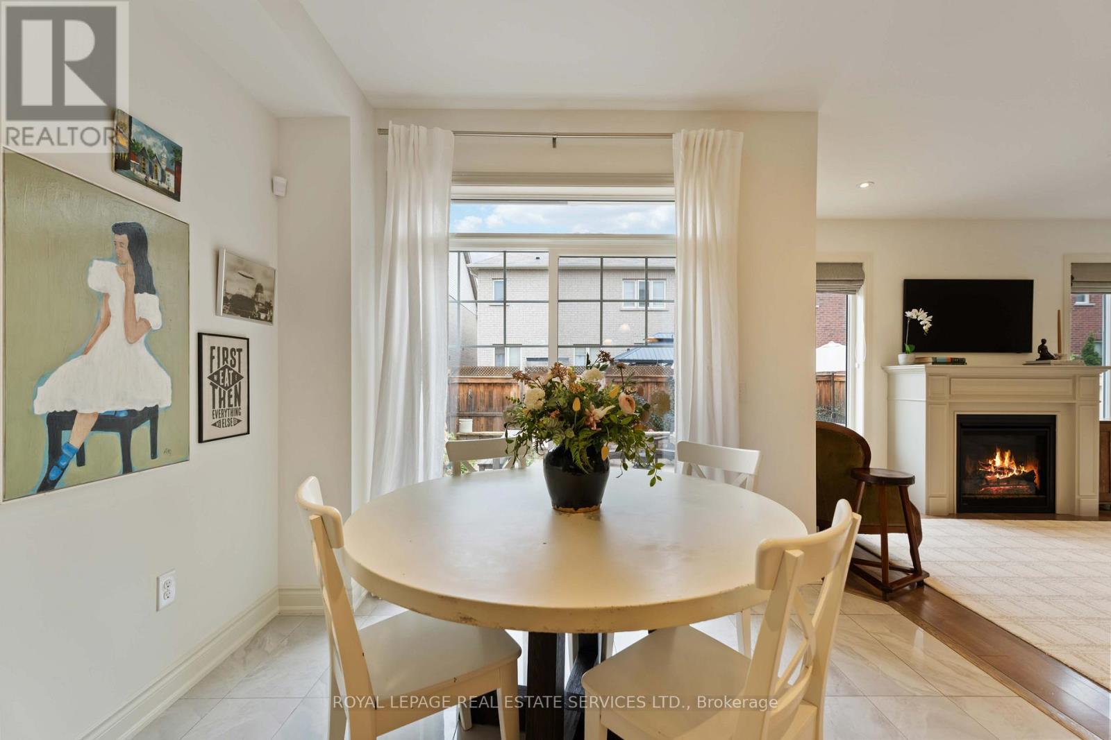 












28 BABCOCK STREET

,
Hamilton,




Ontario
L8B0S6

