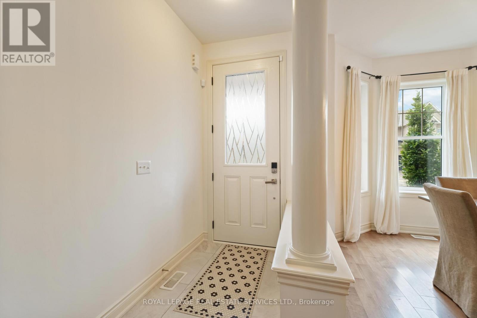 












28 BABCOCK STREET

,
Hamilton,




Ontario
L8B0S6

