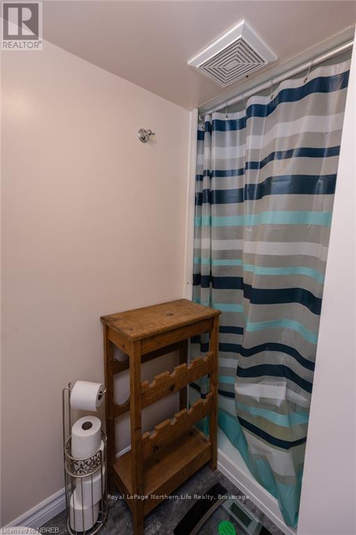 












581 BANNER AVENUE

,
North Bay (Ferris),




Ontario
P1A1X7

