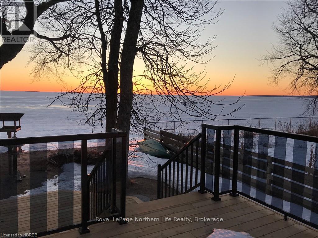 












581 BANNER AVENUE

,
North Bay (Ferris),




Ontario
P1A1X7

