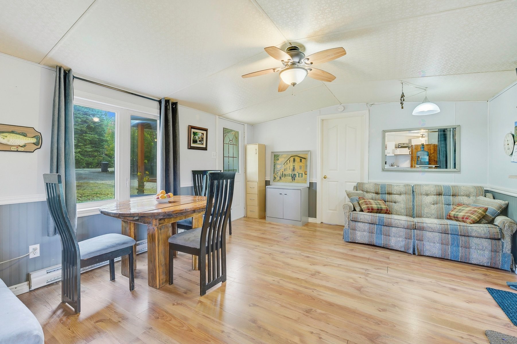 









198


Ch. de la Source

,
Lantier,




QC
J0T1V0

