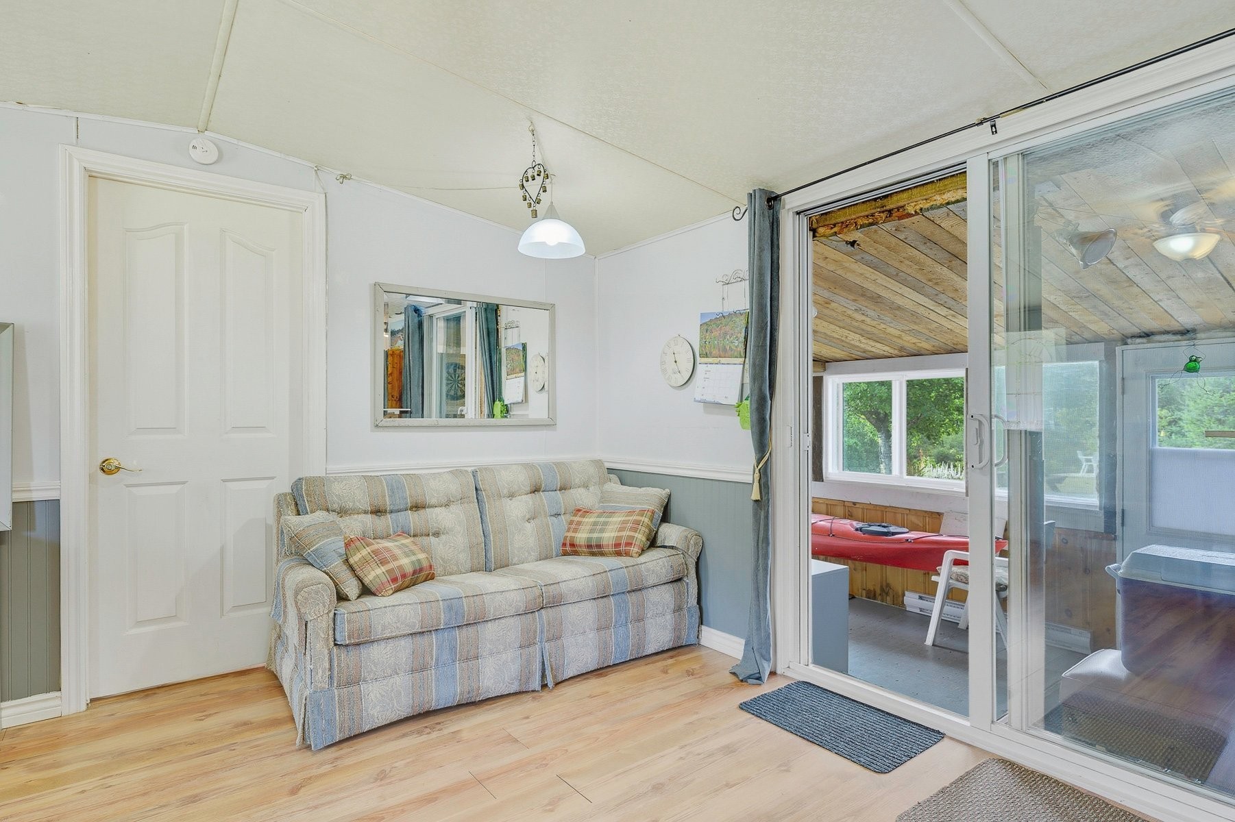 









198


Ch. de la Source

,
Lantier,




QC
J0T1V0

