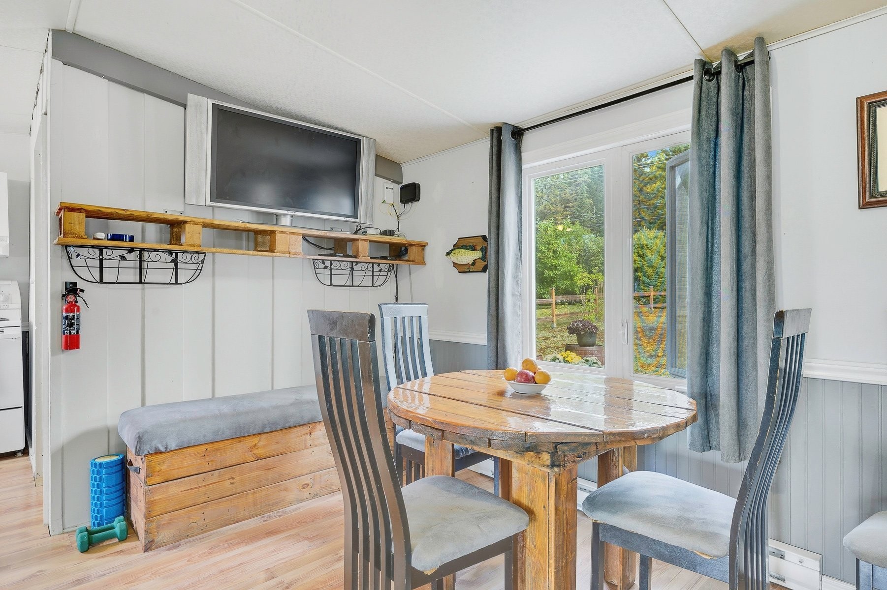 









198


Ch. de la Source

,
Lantier,




QC
J0T1V0

