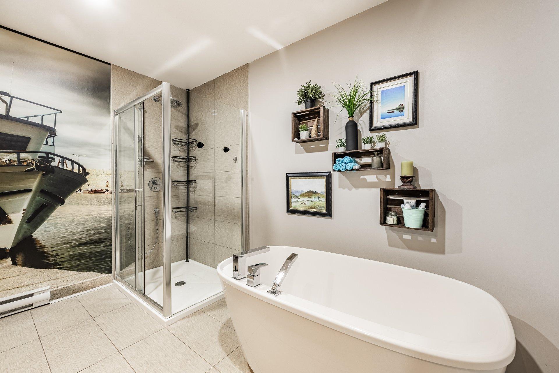 









1705


Boul. Lebel

, 102,
Chambly,




QC
J3L0S3

