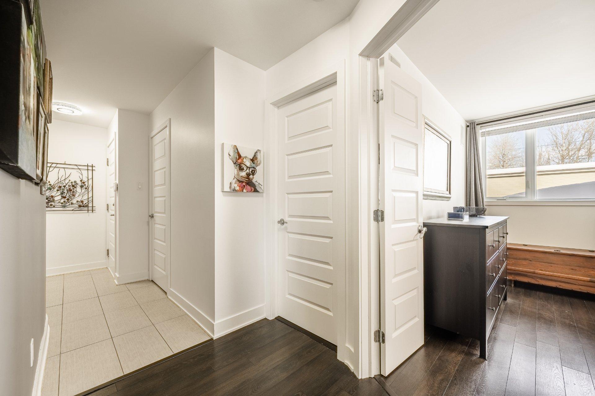 









1705


Boul. Lebel

, 102,
Chambly,




QC
J3L0S3

