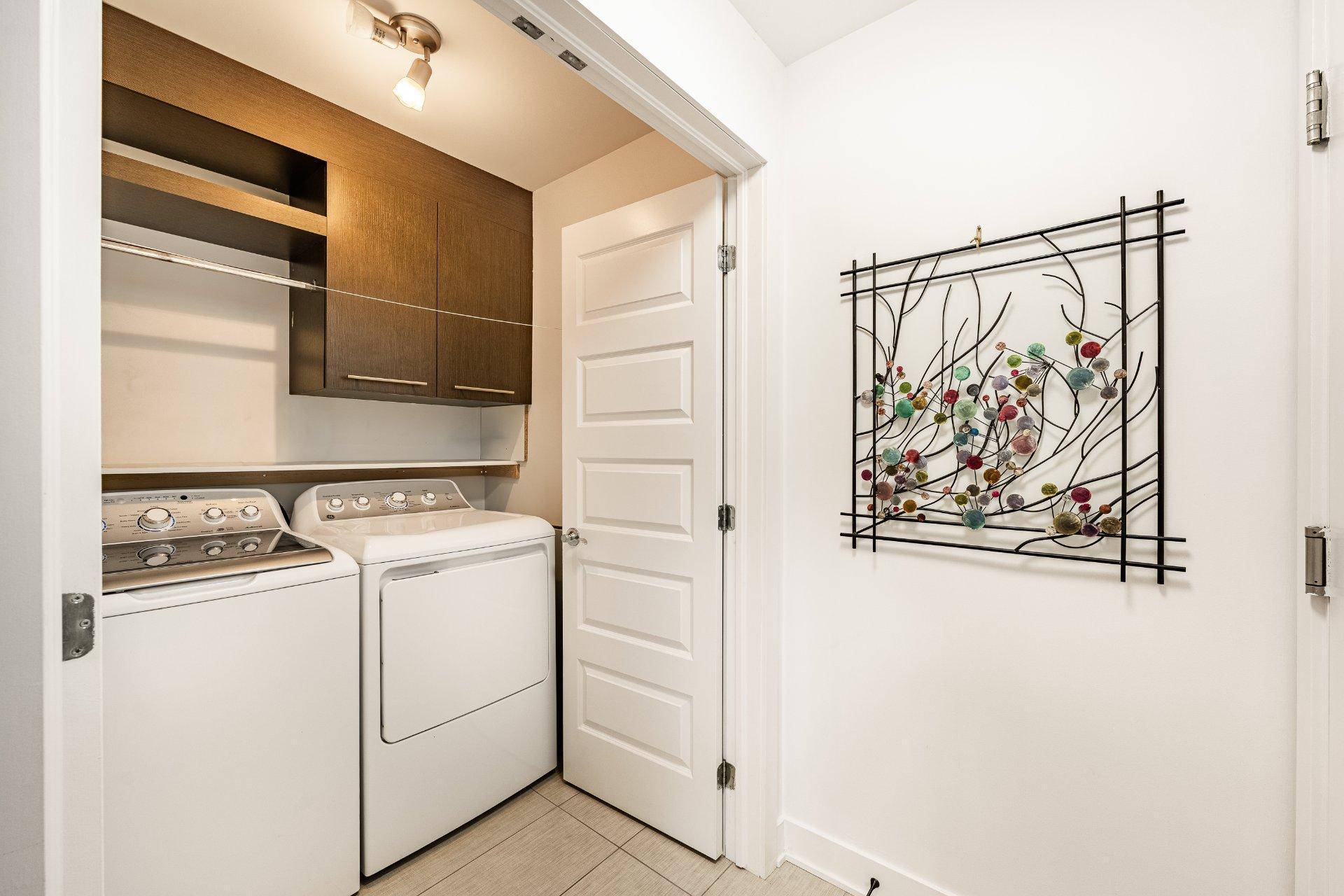 









1705


Boul. Lebel

, 102,
Chambly,




QC
J3L0S3

