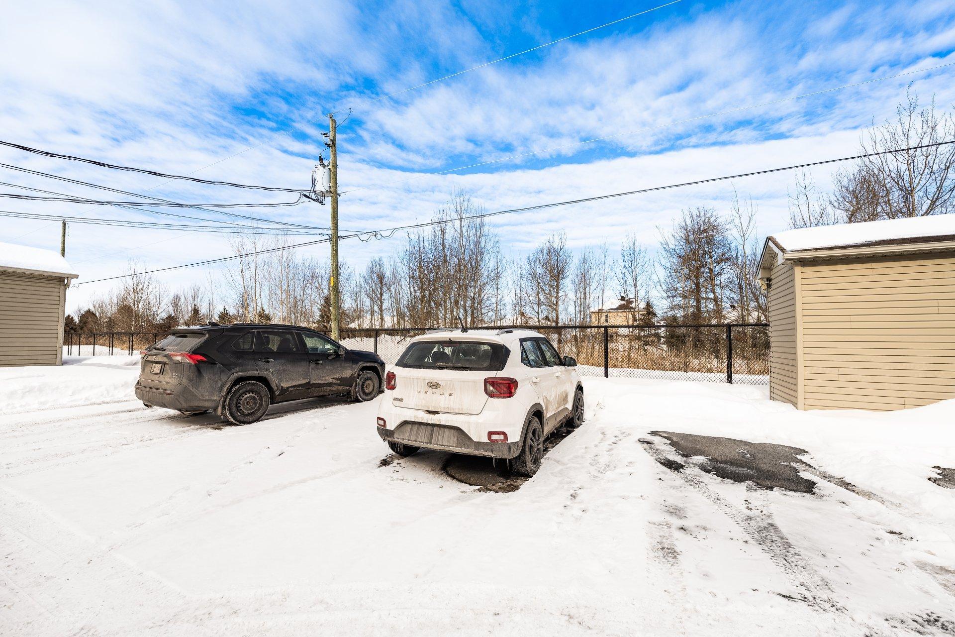 









1705


Boul. Lebel

, 102,
Chambly,




QC
J3L0S3

