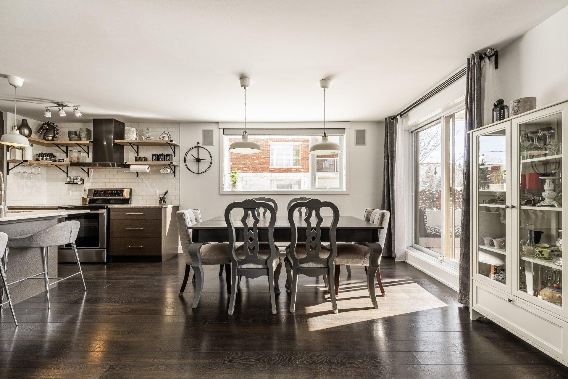 









1705


Boul. Lebel

, 102,
Chambly,




QC
J3L0S3

