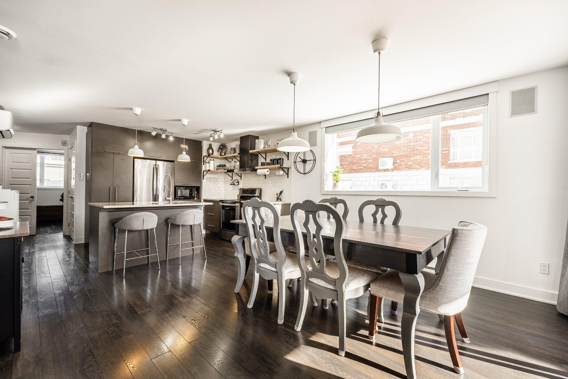 









1705


Boul. Lebel

, 102,
Chambly,




QC
J3L0S3

