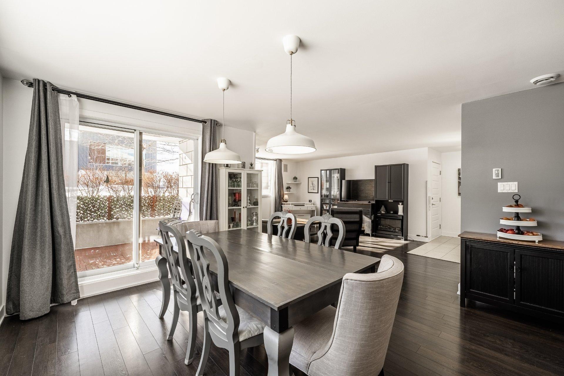 









1705


Boul. Lebel

, 102,
Chambly,




QC
J3L0S3

