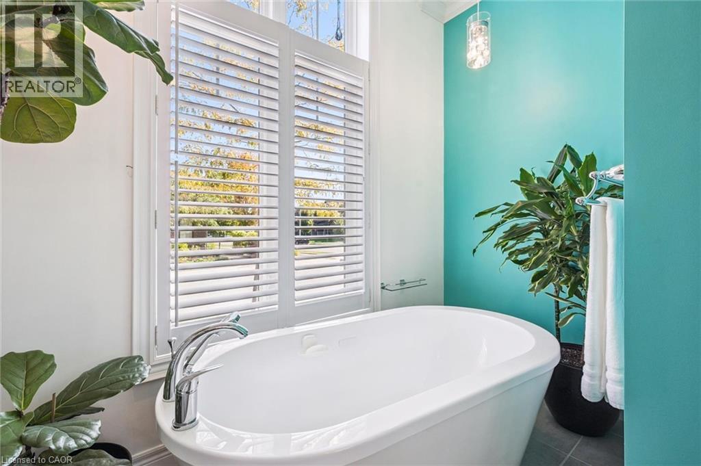 












39 KAY Crescent Unit# 1

,
Guelph,




Ontario
N1L0N5

