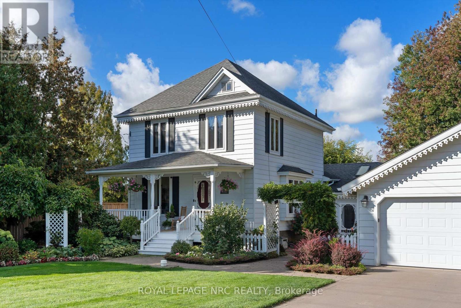 












1287 THIRD STREET

,
St. Catharines (Rural Port),




Ontario
L2R6P9

