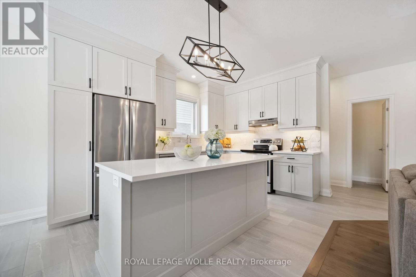 












138 WOODBERRY CRESCENT

,
Woolwich,




Ontario
N3B0E5

