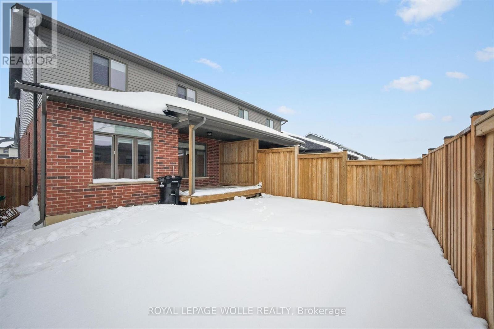 












138 WOODBERRY CRESCENT

,
Woolwich,




Ontario
N3B0E5

