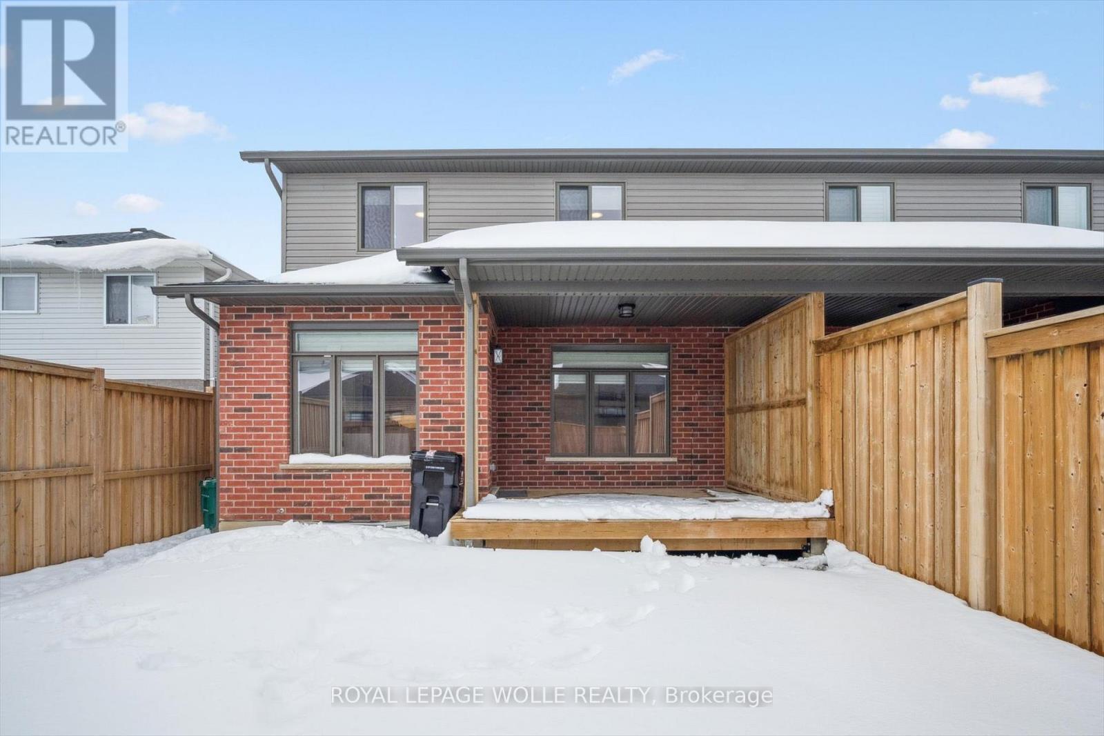 












138 WOODBERRY CRESCENT

,
Woolwich,




Ontario
N3B0E5

