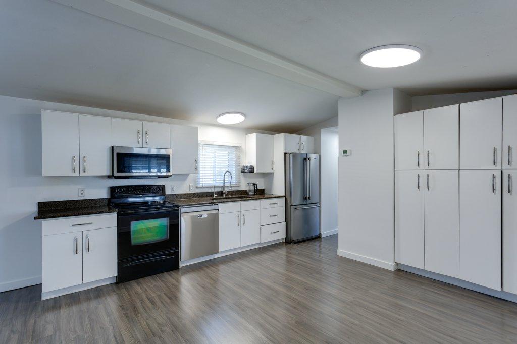 









720


Commonwealth

Road, 62,
Lake Country,




BC
V4V 1R6

